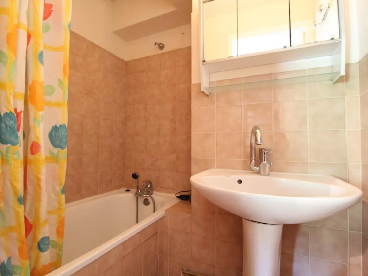 Appartement Pour 6 Personnes Au Pied Des Pistes A Val Cenis Lanslevillard - Fr-1-508-264 Apartment